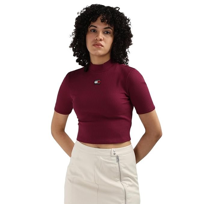 Women's Badge Cropped Fit Top